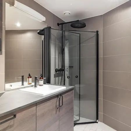 Holiday home Dinbnb 800m To C Station L 133sqm L High-end